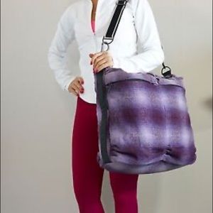 Lululemon Fast In Flight Purple Plaid Wool Athletic Tote Bag